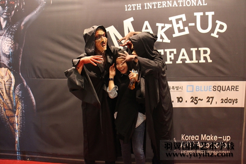 韩国首尔国际化妆大赛“羽翼国际师生”参赛情景