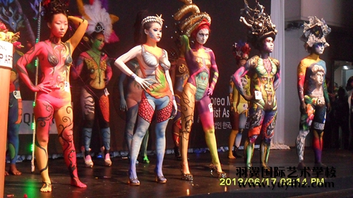 韩国首尔国际化妆大赛“羽翼国际师生”参赛情景