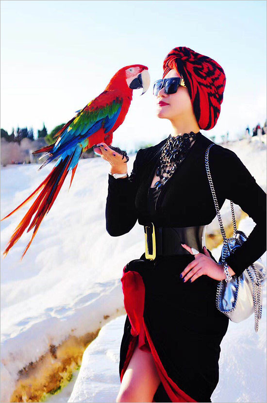 羽翼国际模特老师SARLY照片