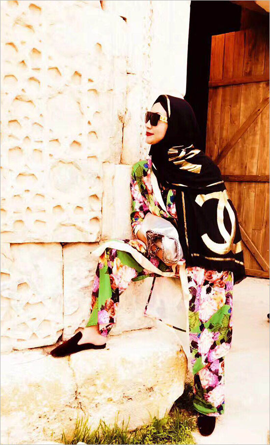 羽翼国际模特老师SARLY照片