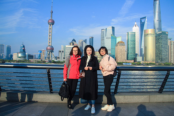 热烈欢迎远安电视台专访在上海创业企业家王羽